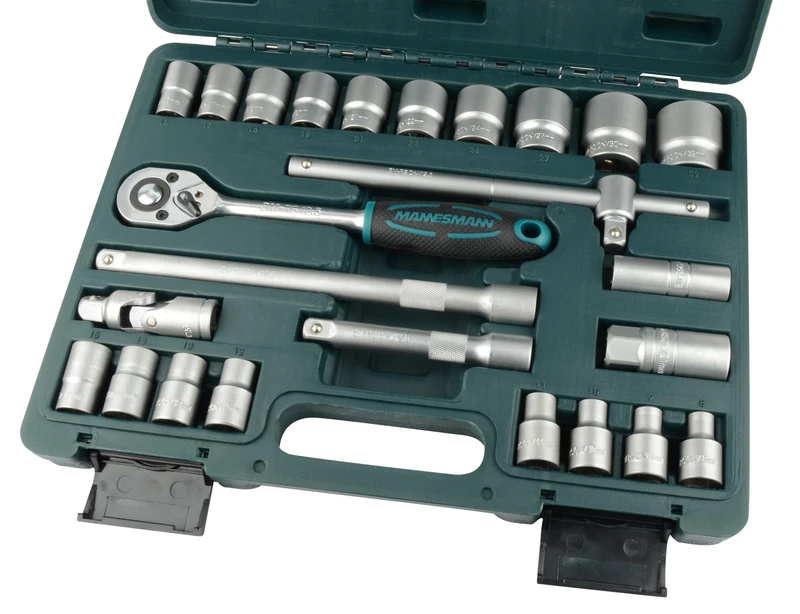Mannesmann 1/2-inch Socket Set (25 Pieces)