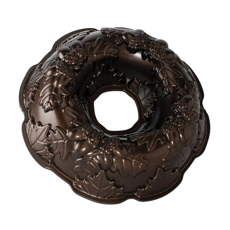 Nordic Ware Autumn Wreath Bundt Pan, Seasonal Aluminium Bundt Tin, Bundt Cake Tin with Autumnal Pattern, Premium Cake Mould Made in the USA, Colour: Bronze