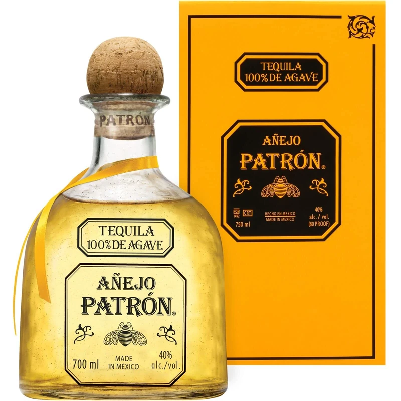 PATRÓN Añejo Premium Tequila with Gift Box, 70cl / 700ml, 40% ABV, 100% Weber Blue Agave Tequila, Handcrafted in Small Batches in Mexico, Aged For 12 Months in Oak Casks (Packaging May Vary)