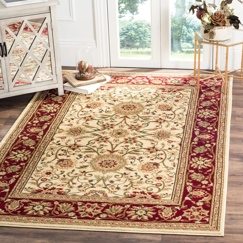 Safavieh Traditional Rug for Living Room, Dining Room, Bedroom - Lyndhurst Collection, Short Pile, in Ivory and Red, 120 X 180 cm