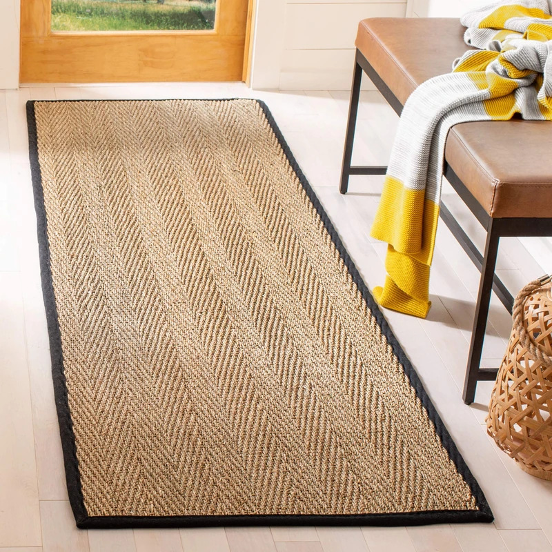 Safavieh Natural Fiber Rug for Living Room, Dining Room, Bedroom - Natural Fiber Collection, Short Pile, in Natural and Black, 76 X 183 cm