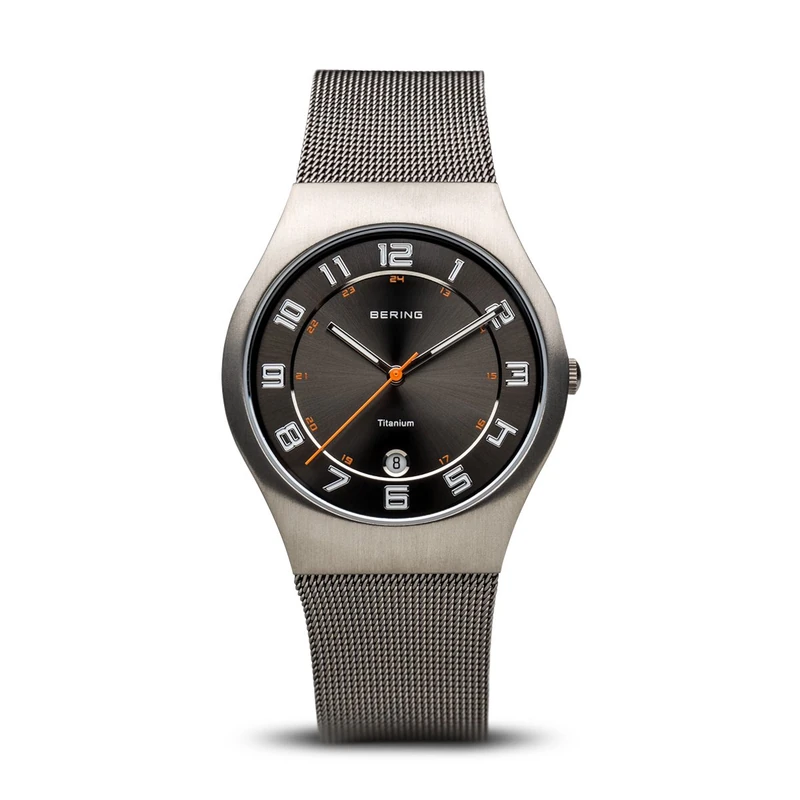 BERING Men Analog Quartz Classic Collection Watch with stainless steel Strap and Sapphire Crystal 11937-007