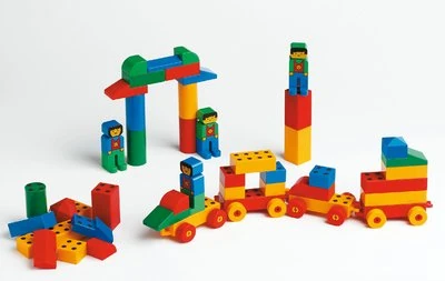 Nathan 59 Pieces Magnetico Game