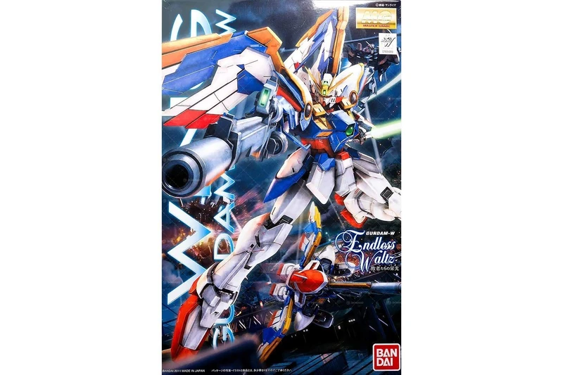 BANDAI SPIRITS Wing Gundam Ver. EW MG Action Figure Model