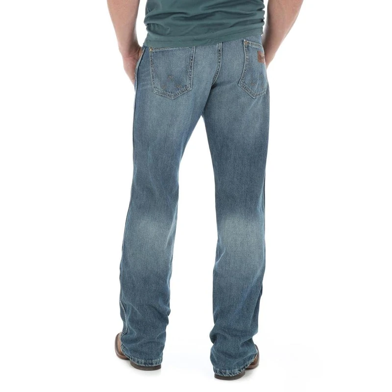 Wrangler Men's Retro Slim Fit Boot Cut Jean, Rocky Top, 38W x 32L