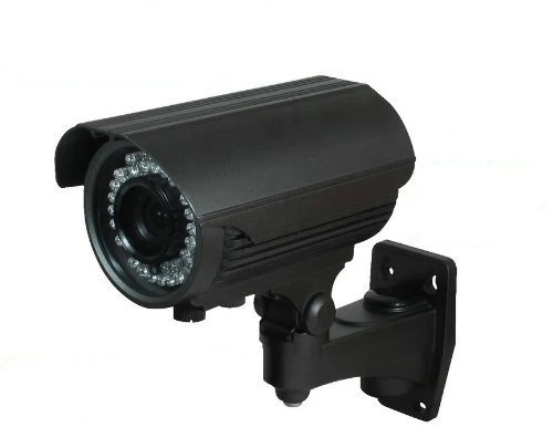 BW BW40T7 1/3" Sony Effio-E 700TVL 960H High Resolution Security Camera Weatherproof IR CCTV Camera Surveillance Cameras with 2.8- 12mm Zoom&Focus (IR 40M), OSD for Home Office Business Security Surveillance Syetems - Black