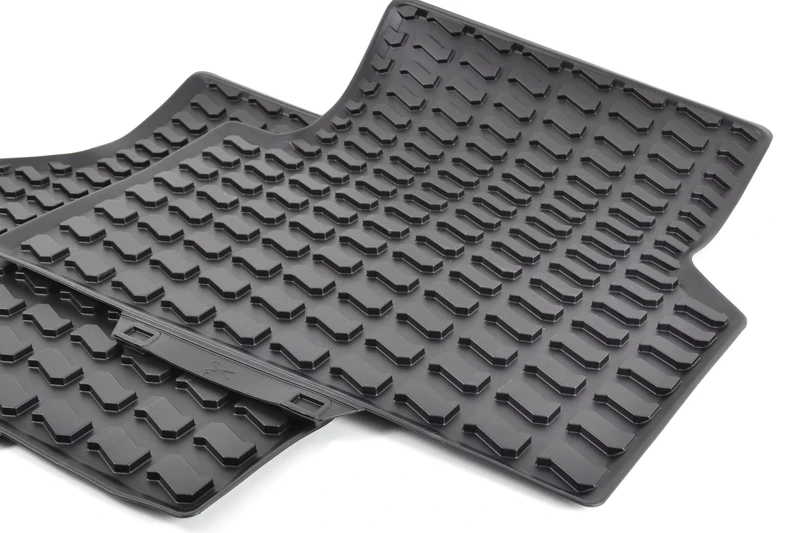 Audi 8U0061511041 Rear Rubber Floor Mats, Black