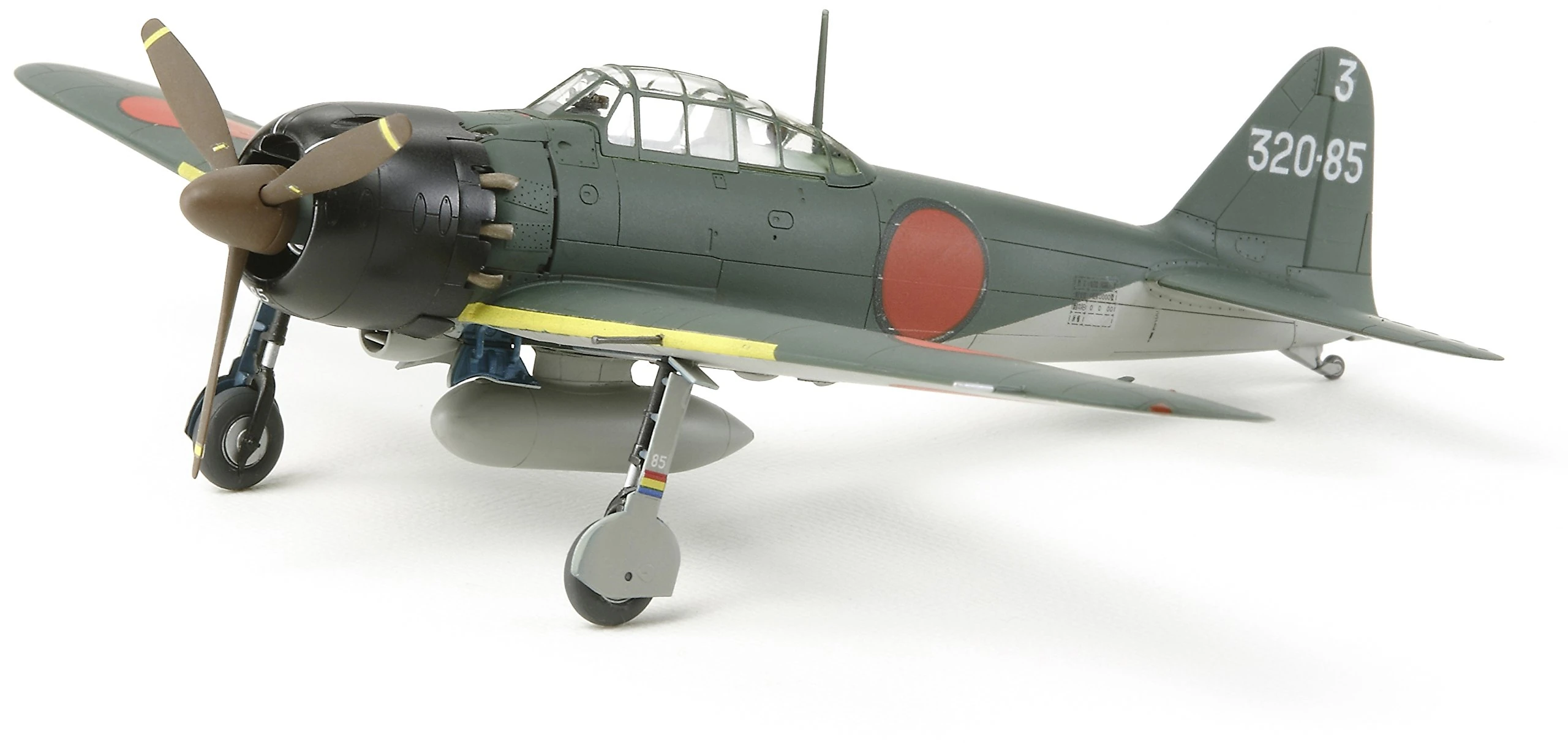 TAMIYA Mitsubishi A6M5 Zero Fighter Model Kit