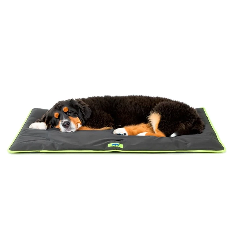 Ferplast Dog & Cat Mat - Washable Dog Bed - Waterproof & Scratchproof - Soft Mat for Cars, Kennels & Baskets - Jolly - 108 x 79 CM, XL, BLACK
