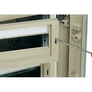 Schneider Electric, – Schneider Montagerahmen für modulaufbau nsydlp76 Ratingen - Image 1
