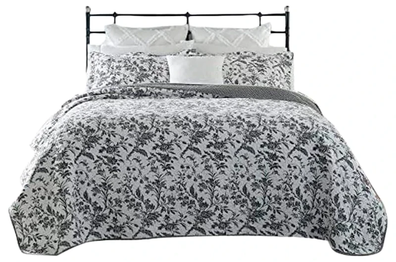 Laura Ashley Cotton Reversible Bedding with Matching Shams, Floral Home Decor for All Seasons, Amberley Black/White, Twin Quilt