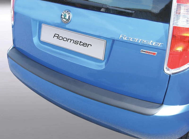 RGM ABS Rear bumper protector compatible with Skoda Roomster Black - Image 1