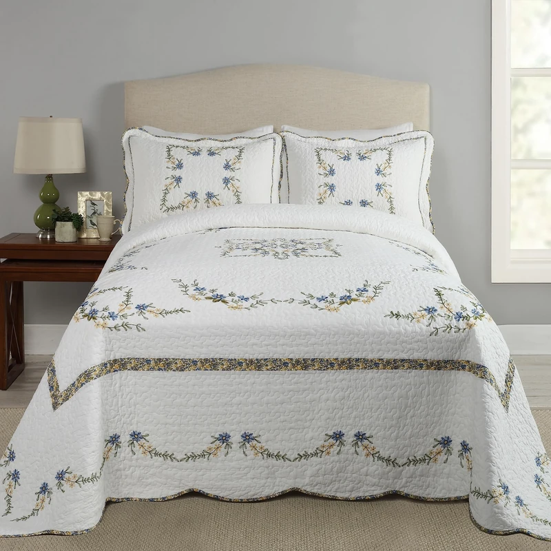 MODERN HEIRLOOM Heather Bedspread - King - Image 1