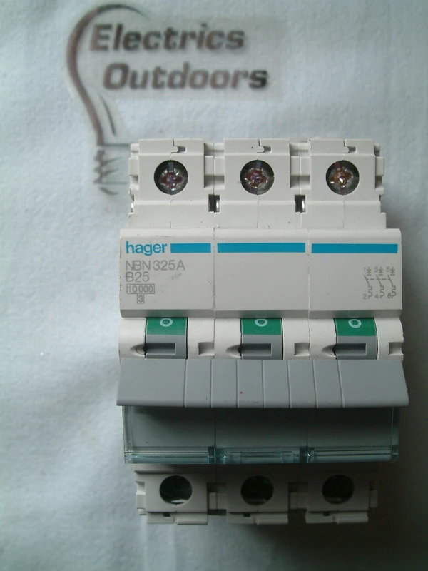 Hager N Series – Automatic magnetotérmico curva-b 10 KA 3 Pole 25 A