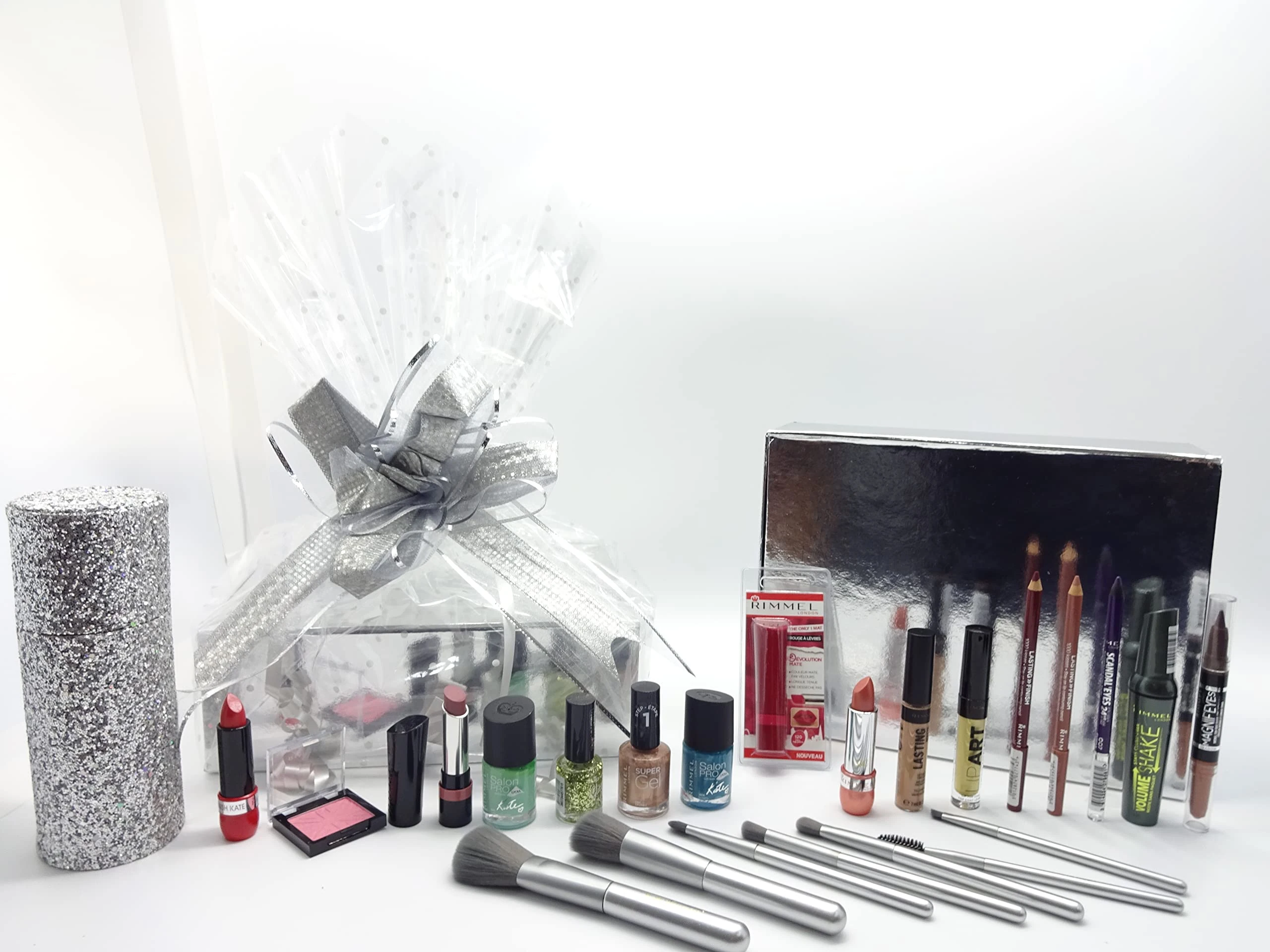 Rimmel London Beauty Gift Box Hamper, Beauty Bundle Collection Gift Free Kabuki Brush Set With Stand
