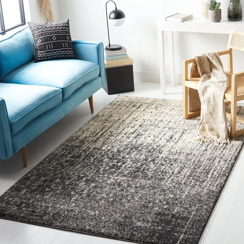 Safavieh Contemporary Indoor Woven Rectangle Area Rug, Retro Collection, RET2770, in Black / Grey, 152 X 244 cm for Living Room, Bedroom or Any Indoor Space