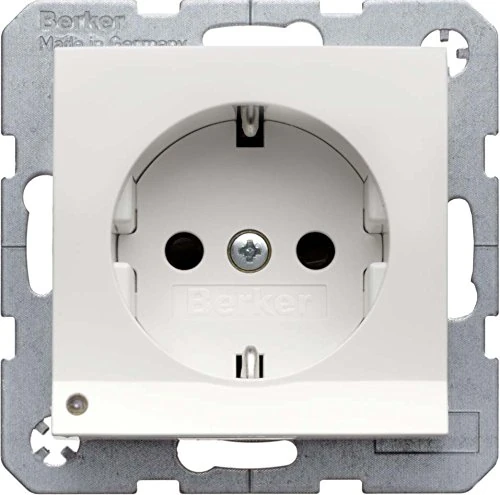 Hager – Toma SCHUKO LED Orientation White Brightness - Image 1