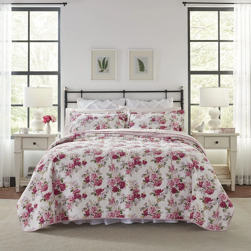 Laura Ashley Quilt Set-100, Reversible, Lightweight & Breathable Bedding, Pre-Washed for Added Softness, Cotton, Pink, Queen