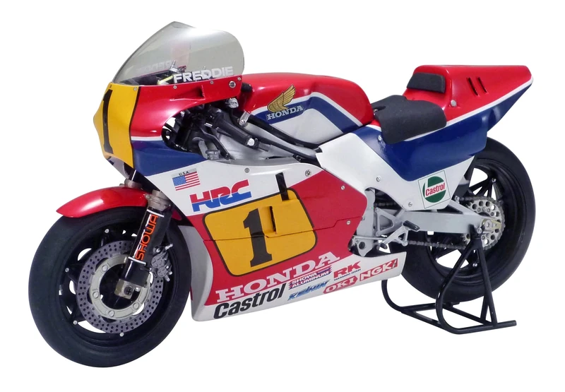 Tamiya Honda NSR500 '84 1:12 Model Kit - Scale 1:12, 166mm Length