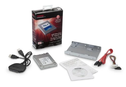 Toshiba HDTS112EZSWA Stor.E 120GB SATA III 6GB/s 2.5 Inch Internal SSD Upgrade Kit