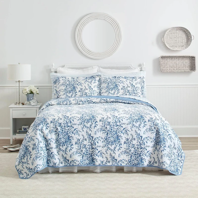 Laura Ashley Home Reversible Cotton Bedding with Matching Shams, Lightweight Home Decor for All Seasons, Bedford Delft Blue, Queen