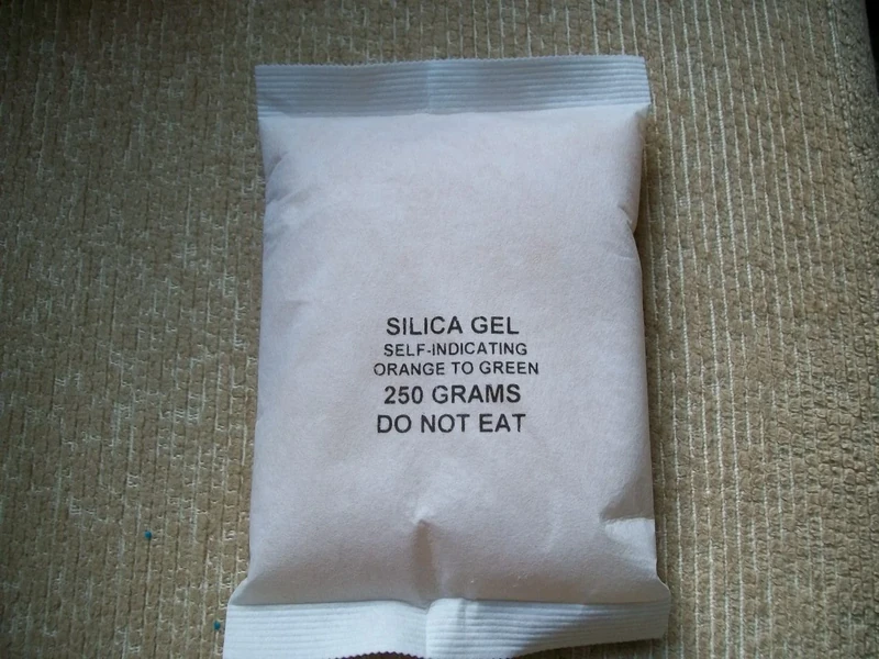 SILICA GEL ORANGE SELF-INDICATING 5 X 250gm SACHETS COLOUR CHANGE FOR CAMERAS LENS etc