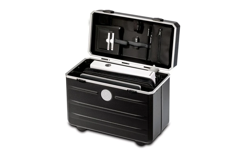 PARAT GmbH & Co. KG 208363151 29 Litre PARADOC TronX Roll Able Pilot Case - Black