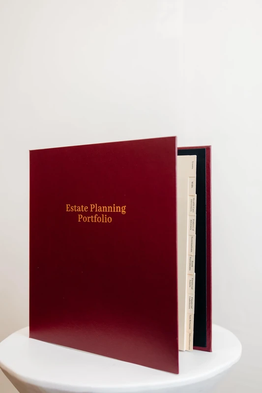 [BLANKNYC] Red Estate Planning Binder with Slipcase and 11 Tabs, Holds Up to 200 Pages