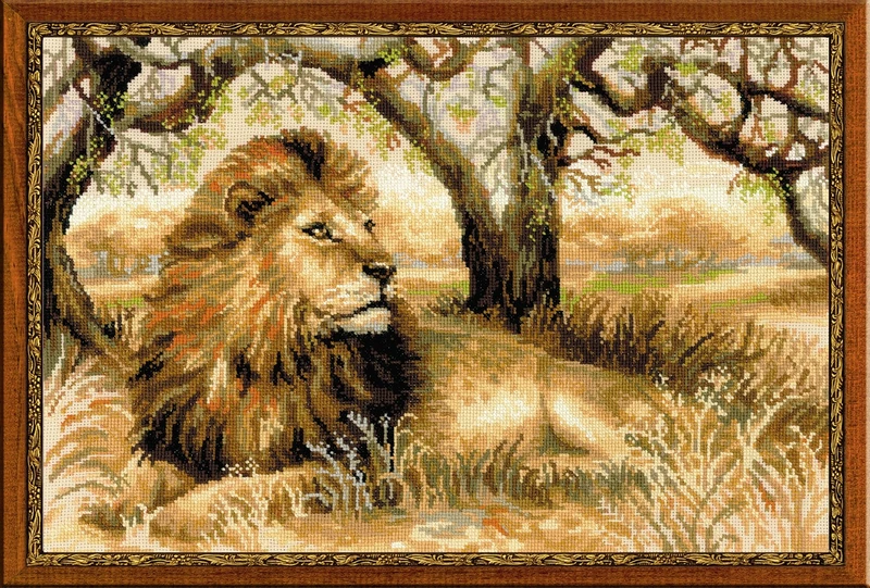 Riolis Cross Stitch Kit - 1261 - King of Beasts - Image 1