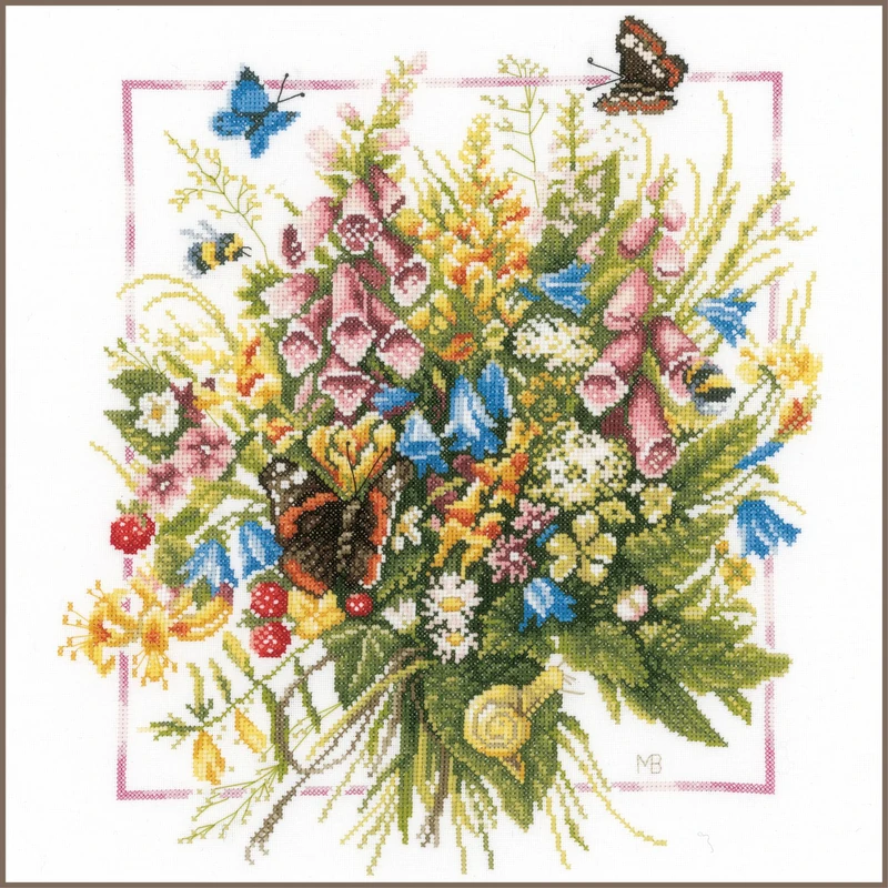 Lanarte Counted Cross Stitch Kit: Summer Bouquet (Aida,W), NA, 36 x 38cm