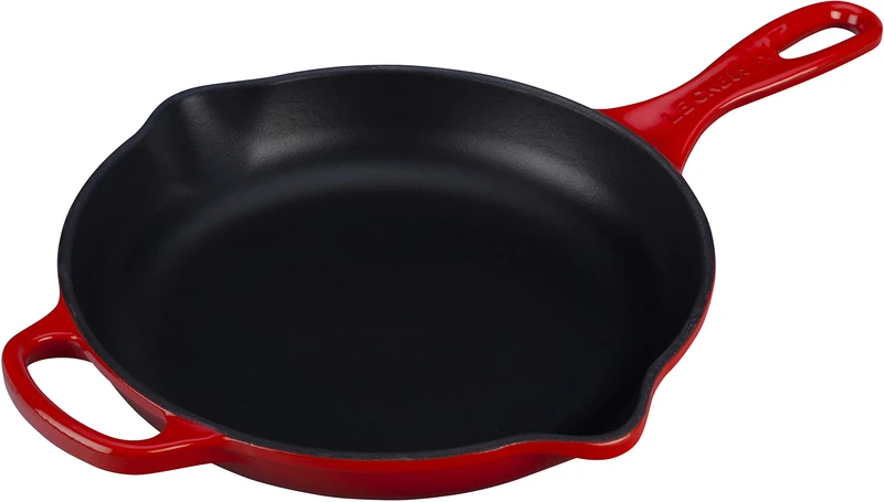 LE CREUSET Signature Enamelled Cast Iron Skillet Frying Pan with Helper Handle and Two Pouring Lips, 23 cm, Cerise, 20182230600422