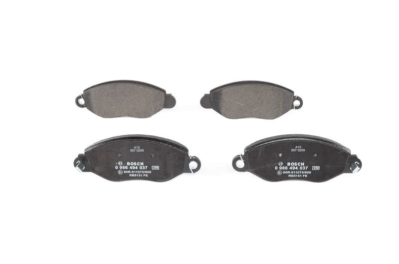 Bosch BP373 - Brake Pads Car Front Axle - Bosch Quality - Reduced Noise and Dust - ECE-R90 Certified - Copper-Free - 1 Set of 4 Pads - With Accessories
