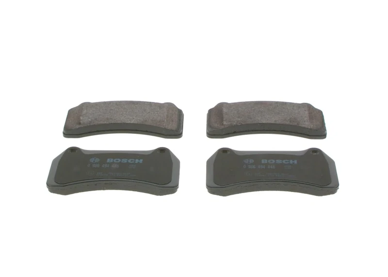 Bosch BP1370 - Brake Pads Car Front Axle - Bosch Quality - Reduced Noise and Dust - ECE-R90 Certified - Copper-Free - 1 Set of 4 Pads