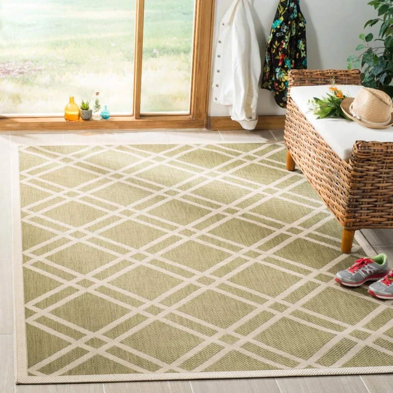 Safavieh Trellis Indoor/Outdoor Woven Rectangle Area Rug, Courtyard Collection, CY6923, in Green / Beige, 122 X 170 cm for Garden, Patio or Any Outdoor Space