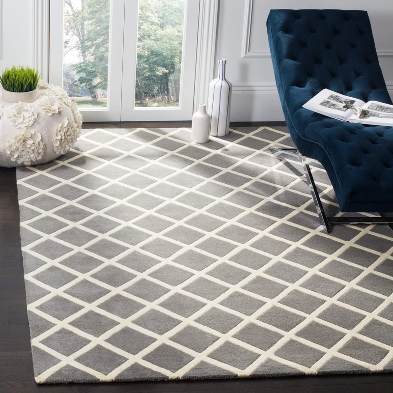 Safavieh Contemporary Indoor Hand Tufted Rectangle Area Rug, Chatham Collection, CHT718, in Dark Grey / Ivory, 183 X 274 cm for Living Room, Bedroom or Any Indoor Space