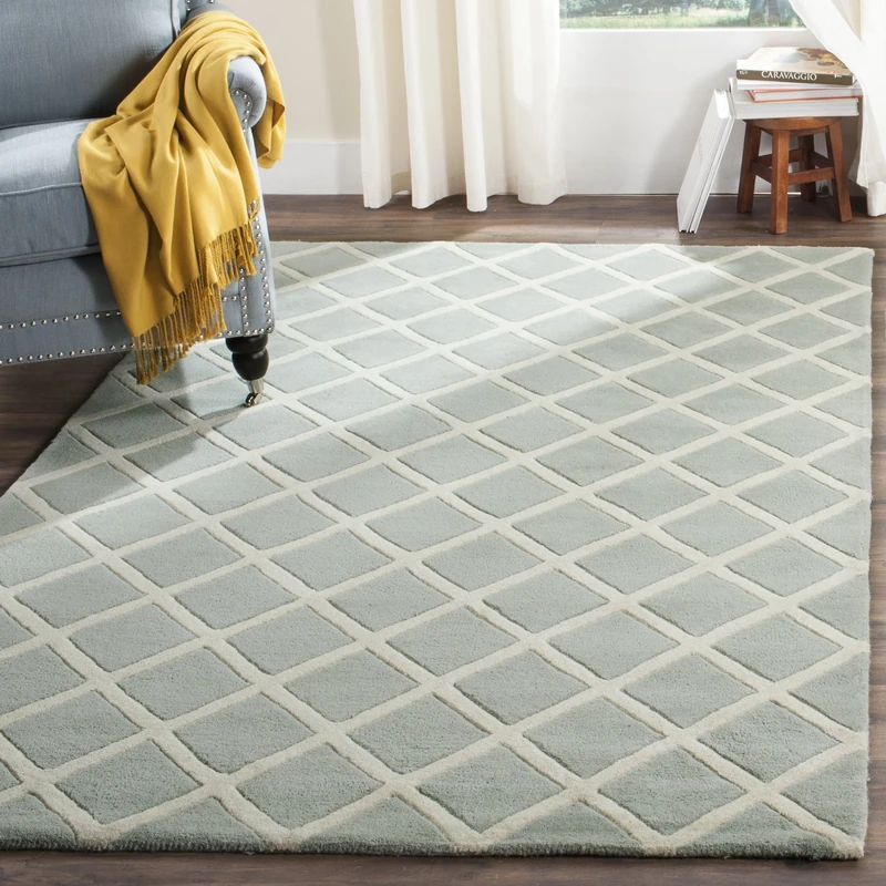Safavieh Contemporary Indoor Hand Tufted Rectangle Area Rug, Chatham Collection, CHT718, in Grey / Ivory, 91 X 152 cm for Living Room, Bedroom or Any Indoor Space