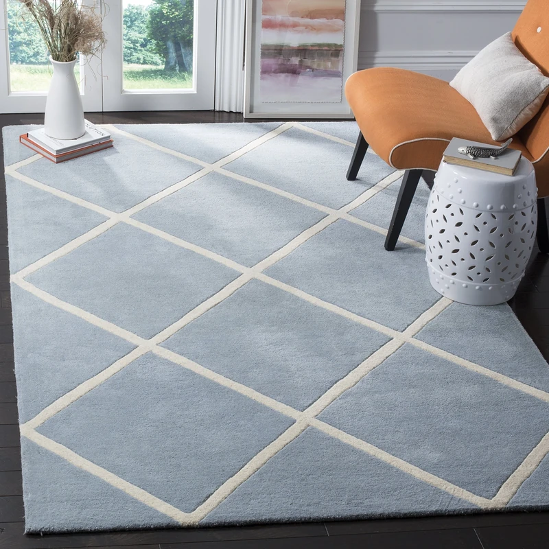 Safavieh Contemporary Indoor Hand Tufted Rectangle Area Rug, Chatham Collection, CHT720, in Blue / Ivory, 122 X 183 cm for Living Room, Bedroom or Any Indoor Space