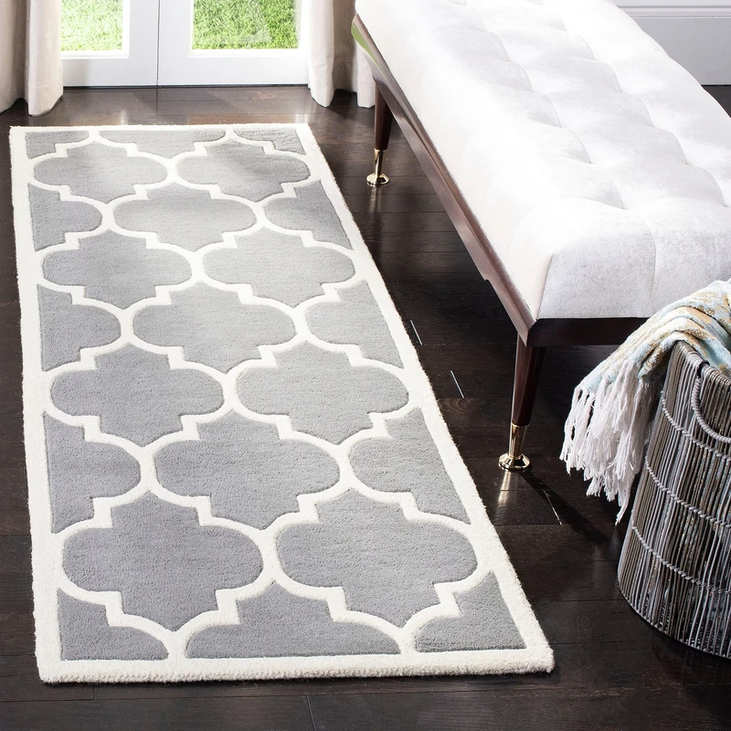 Safavieh Contemporary Indoor Hand Tufted Runner Area Rug, Chatham Collection, CHT733, in Dark Grey / Ivory, 69 X 213 cm for Living Room, Bedroom or Any Indoor Space