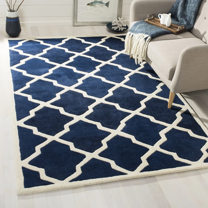 Safavieh Contemporary Indoor Hand Tufted Rectangle Area Rug, Chatham Collection, CHT735, in Dark Blue / Ivory, 152 X 244 cm for Living Room, Bedroom or Any Indoor Space