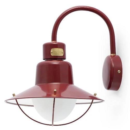 - – Newport Outdoor Wall Light