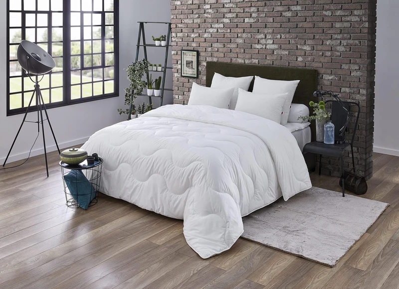 Dodo Maxi Confort Ultra Quilt, Warm, SYNTHETIC, 200 x 140 cm, White - Image 1