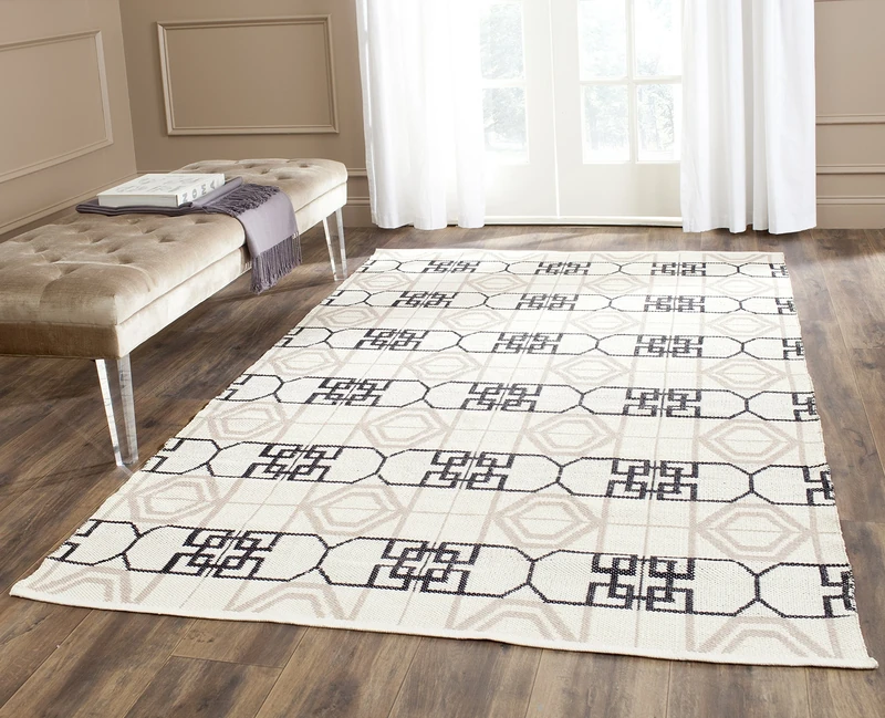 SAFAVIEH Eco-Friendly Rug for Living Room, Dining Room, Bedroom - Recycled Plastic Collection, Short Pile, in Black and Beige, 122 X 183 cm