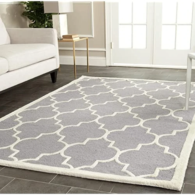 Safavieh Trellis Indoor Hand Tufted Rectangle Area Rug, Cambridge Collection, CAM134, in Silver / Ivory, 152 X 244 cm for Living Room, Bedroom or Any Indoor Space