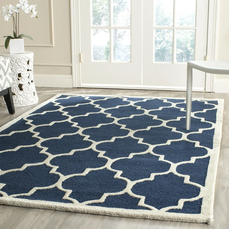 Safavieh Trellis Indoor Hand Tufted Rectangle Area Rug, Cambridge Collection, CAM134, in Navy / Ivory, 91 X 152 cm for Living Room, Bedroom or Any Indoor Space