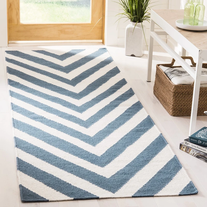 Safavieh Contemporary Indoor Flatweave Runner Area Rug, Dhurrie Collection, DHU568, in Blue / Ivory, 76 X 244 cm for Living Room, Bedroom or Any Indoor Space