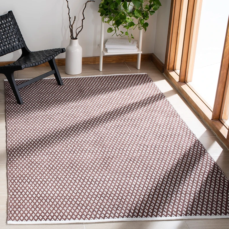 Safavieh Modern Indoor Hand Knotted Rectangle Area Rug, Boston Collection, BOS685, in Brown, 152 X 244 cm for Living Room, Bedroom or Any Indoor Space