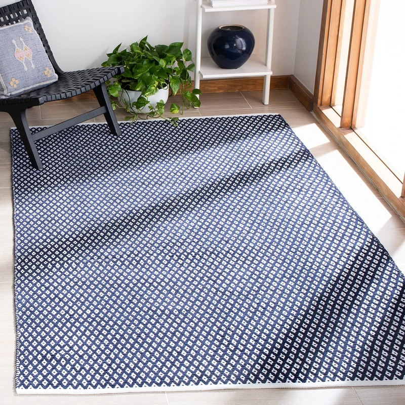 Safavieh Modern Indoor Hand Knotted Rectangle Area Rug, Boston Collection, BOS685, in Navy, 152 X 244 cm for Living Room, Bedroom or Any Indoor Space