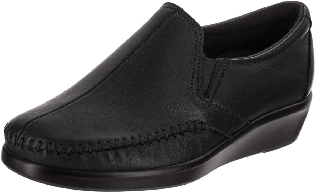 SAS Women's Dream Slip-On Shoe, Black, 7.5 Wide