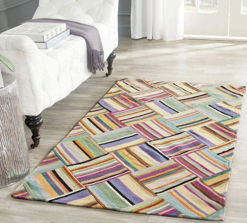 SAFAVIEH Leather Piecework Rug for Living Room, Dining Room, Bedroom - Strawpatch Collection, Short Pile, in Pink and Multi, 91 X 152 cm