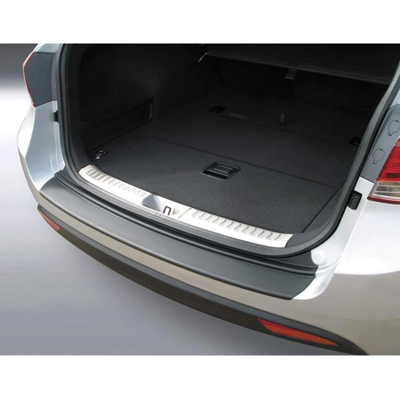 RGM ABS Rear bumper protector compatible with Hyundai i40 CW 2011- Black